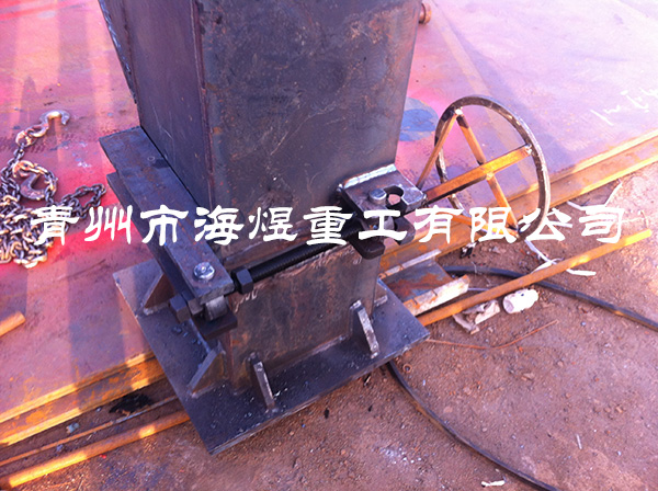 懸輥機(jī)門架