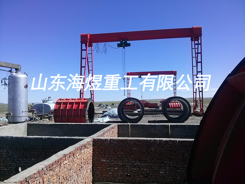 懸輥制管現(xiàn)場(chǎng)